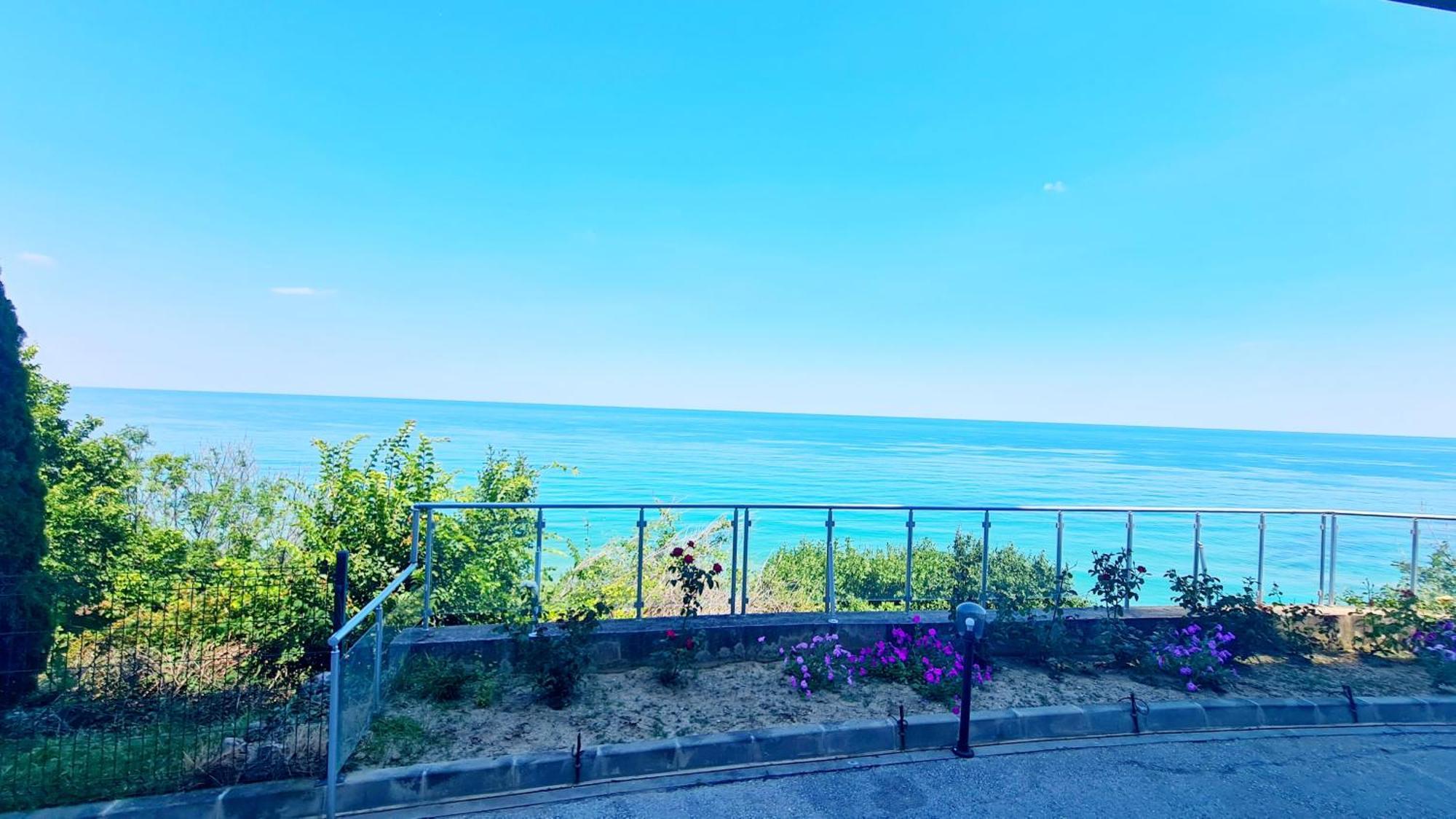 Naser Silver Beach 比亚拉 外观 照片